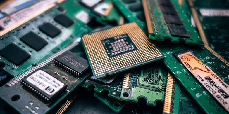 Chain of custody is a key pillar of any good IT asset disposition program. It means that every single piece of equipment is tracked from the time that it is collected to transportation