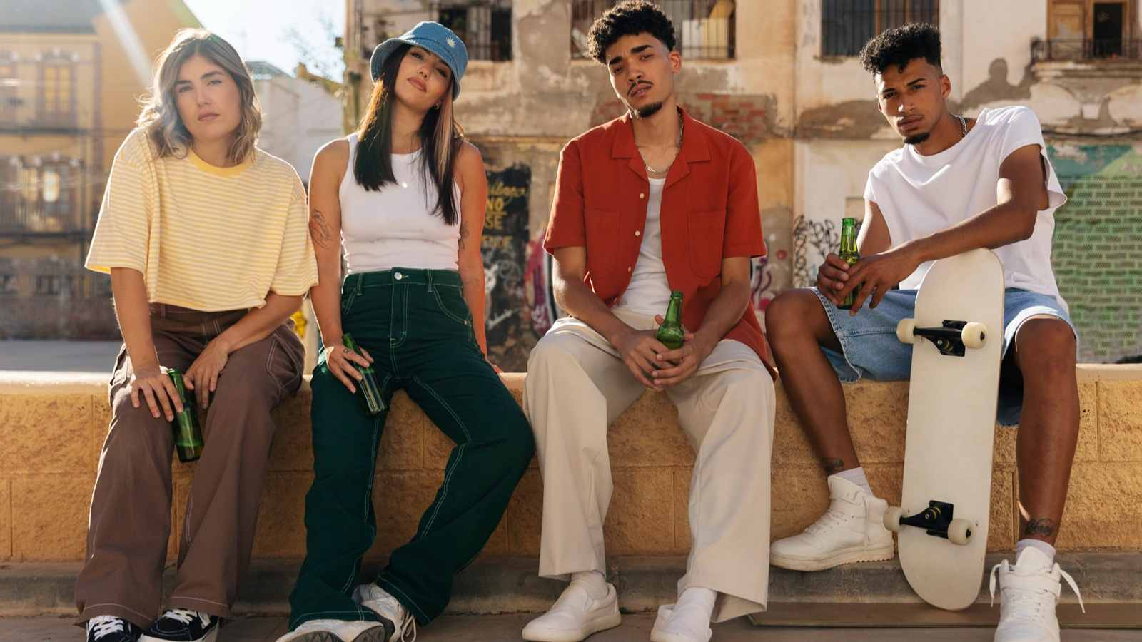 How to Style a Tracksuit in 2026: Tracksuit Styling Tips for Streetwear