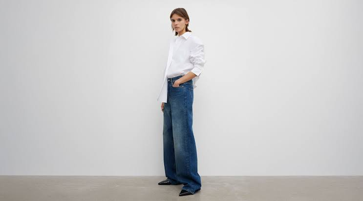 Straight Leg Jeans Outfit